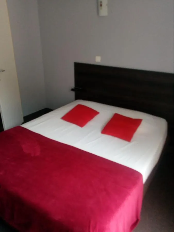 Auberge De Barnas Szálloda